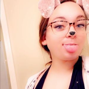 Meet your Posher, Krista